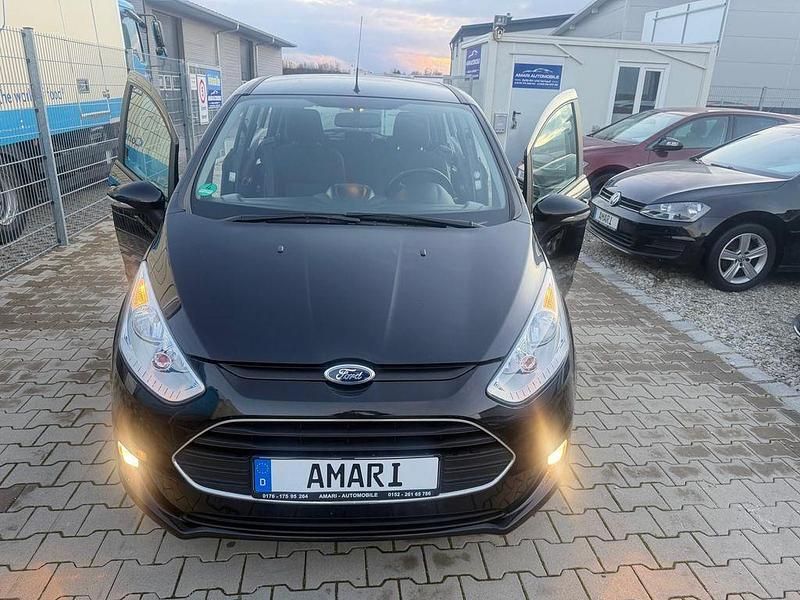 Schwarz Gebraucht 2014 Ford B-MAX Trend Van / Kleinbus | 5.790 € (Fairer Preis) - Bild 1/4