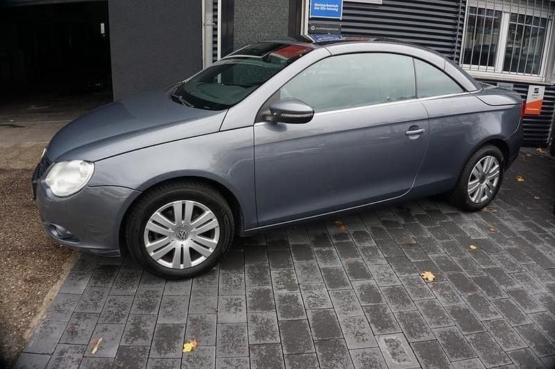 Brugt VW Eos 122 HK (89 kW) 2010 Grå Cabriolet