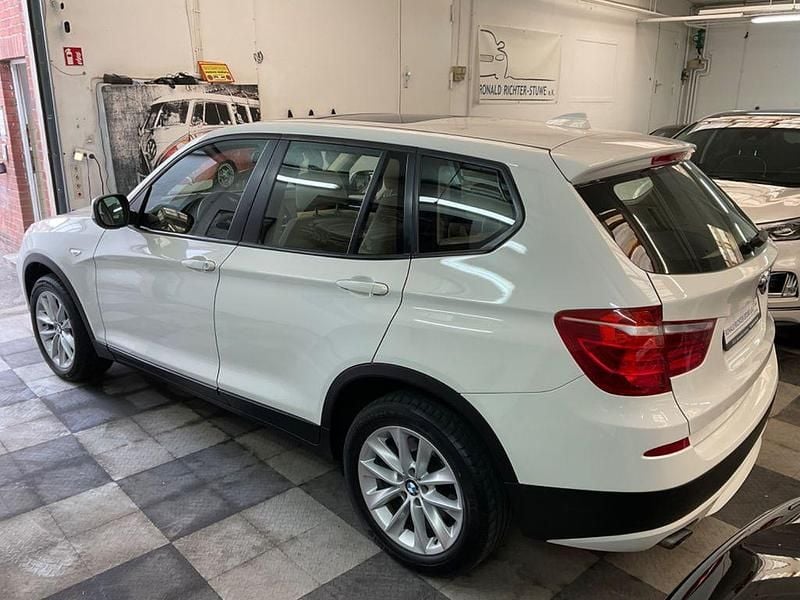 Gebraucht BMW X3 184 PS (135 kW) 2012 Weiß SUV