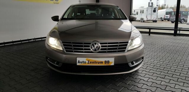 Second-hand VW CC 170 CP (125 kW) 2012 Gri Berlinǎ