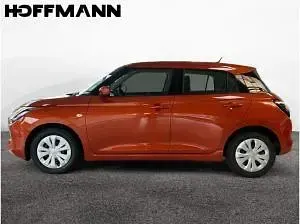 Neu Suzuki Swift 83 PS (61 kW) 2026 Orange (flame orange pearl metallic) Kleinwagen