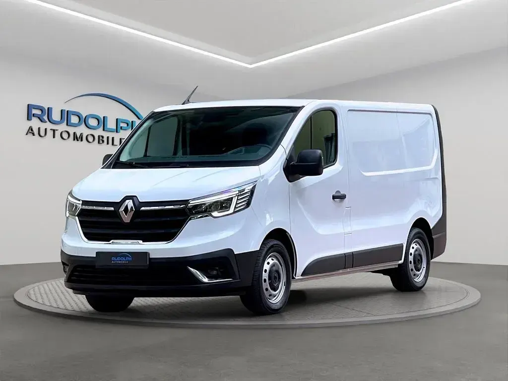 Gebraucht Renault Trafic Komfort 110 PS (80 kW) 2024 Weiß Van / Kleinbus