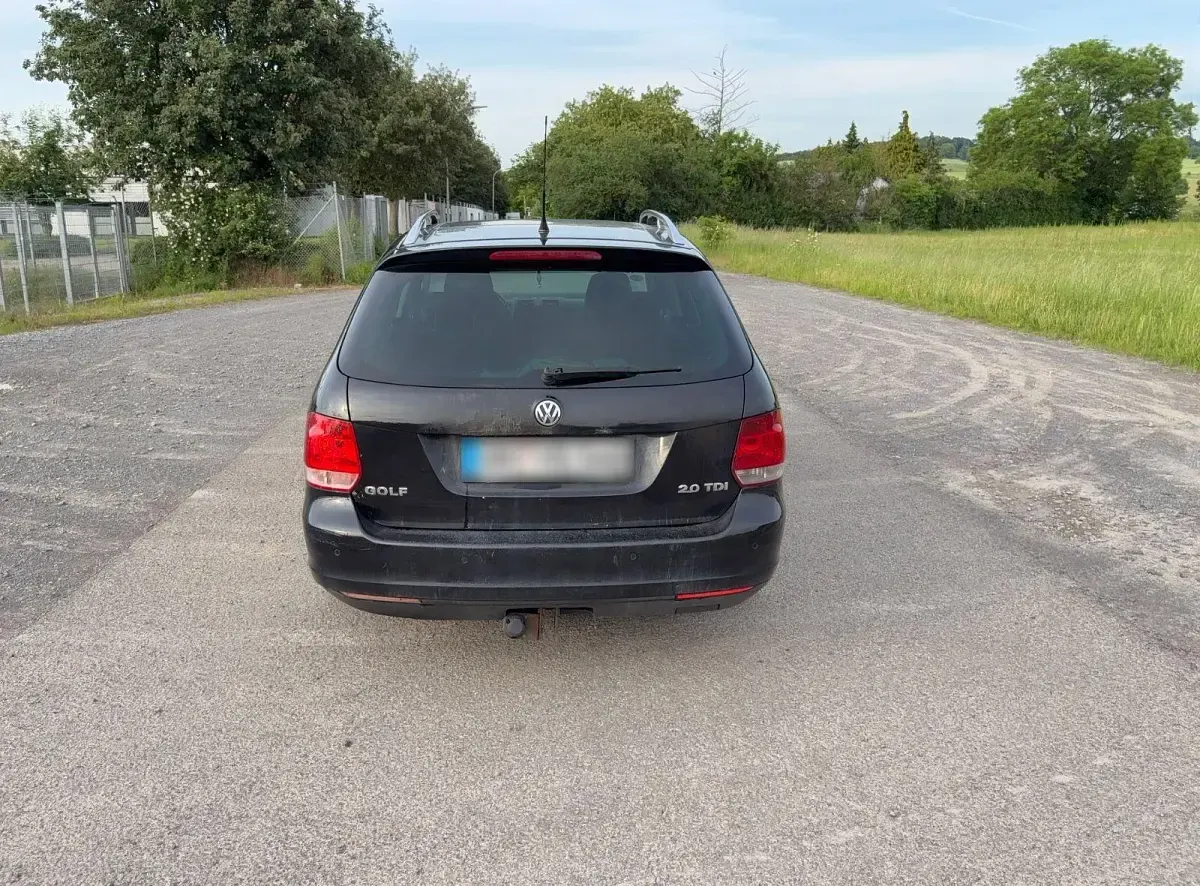 Gebraucht VW Golf VI Comfortline 140 PS (102 kW) 2008 Schwarz Kleinwagen