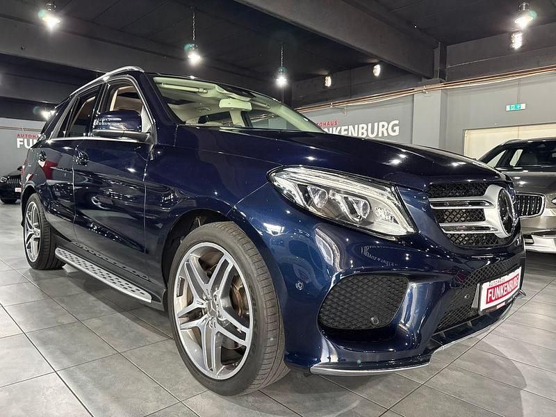 Cavansitblau Gebraucht 2017 Mercedes GLE350 AMG SUV | 28.900 € (Guter Preis) - Bild 1/4