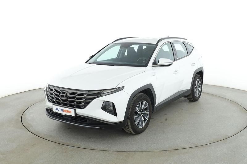 Gebraucht Hyundai Tucson Select 150 PS (110 kW) 2021 Weiß SUV