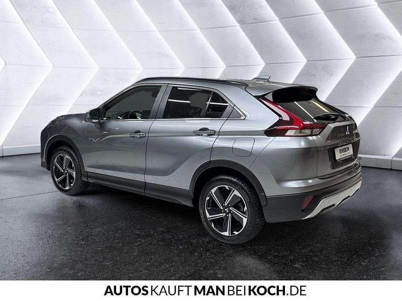 Gebraucht Mitsubishi Eclipse Cross Plus 188 PS (138 kW) 2023 Silber SUV
