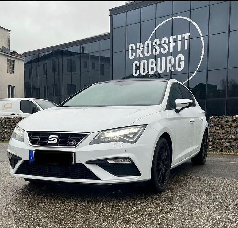 Weiß Gebraucht 2017 Seat Leon ST FR Kombi | 14.000 € (Fairer Preis) - Bild 1/3