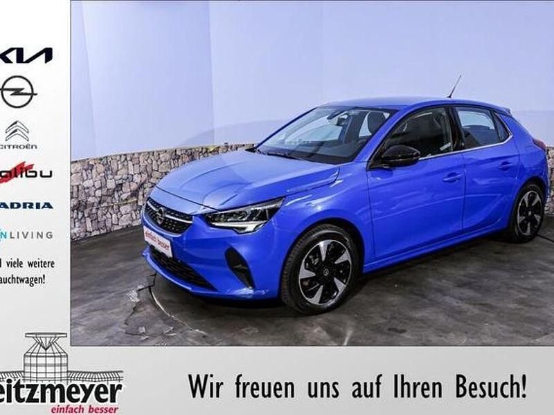 Gebraucht Opel Corsa-e Elegance 100 kW (136 PS) 2021 Lackierung voltaic blue met Kleinwagen