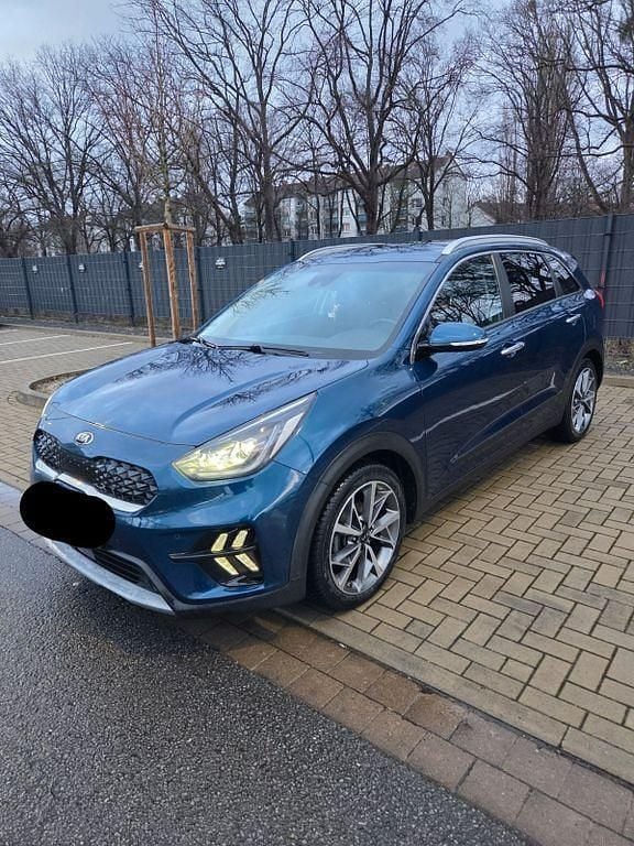Blau Gebraucht 2020 Kia Niro Spirit SUV | 18.250 € (Fairer Preis) - Bild 1/4