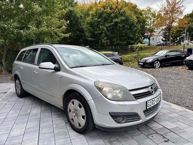 Gebraucht Opel Astra Edition 125 PS (91 kW) 2006 Silber Kombi