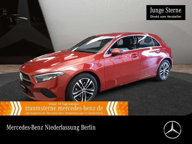 Manufaktur patagonienrot Gebraucht 2024 Mercedes A180 Progressive Limousine | 26.290 € (Guter Preis) - Bild 1/3