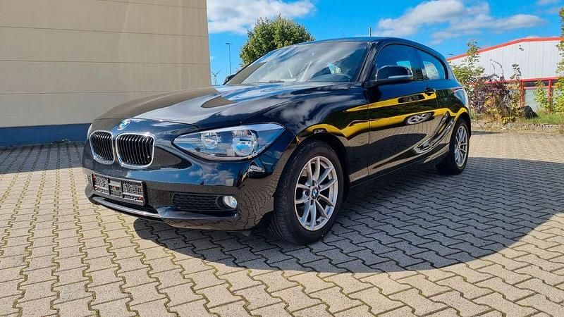 Schwarz Gebraucht 2012 BMW 114 Advantage Kleinwagen | 3.999 € (Fairer Preis) - Bild 1/4