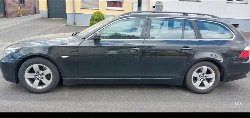 Schwarz Gebraucht 2009 BMW 520 Kombi | 7.200 € (Etwas zu teuer) - Bild 1/4