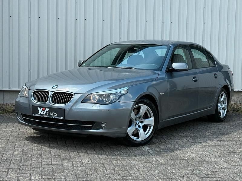 Grau Gebraucht 2009 BMW 530 Limousine | 8.900 € (Fairer Preis) - Bild 1/4