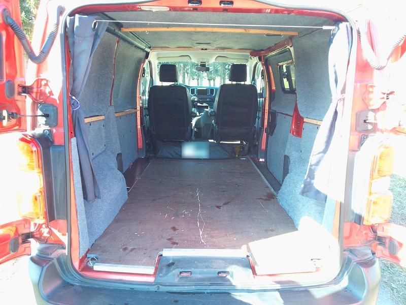 Second-hand Citroën Jumpy 122 CP (89 kW) 2018 Portocaliu Monovolum