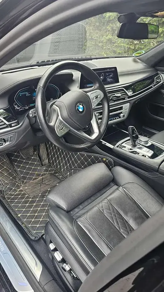 Gebraucht BMW 745 286 PS (210 kW) 2020 Limousine