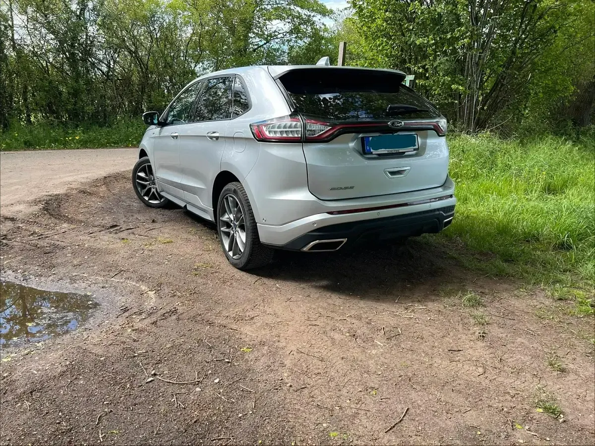 Gebraucht Ford Edge 209 PS (153 kW) 2018 Silber SUV