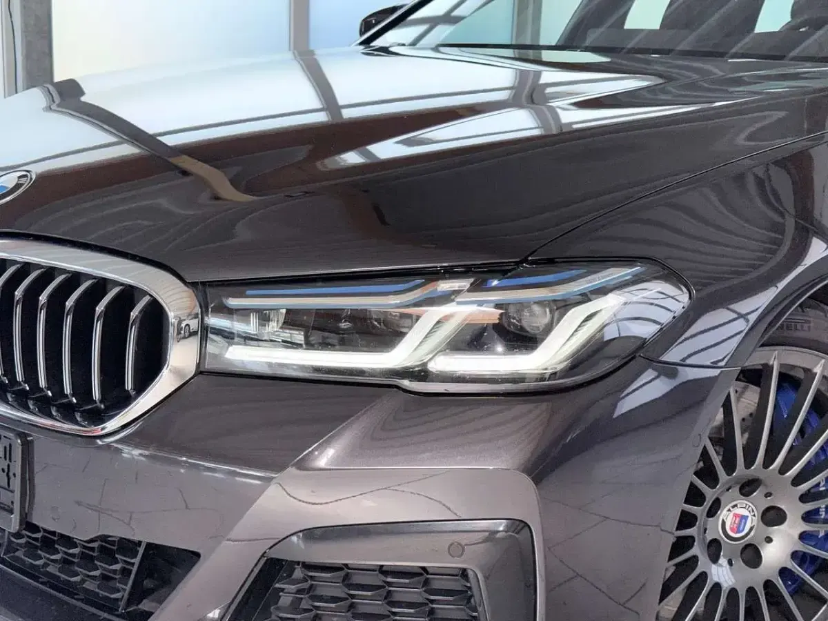 Gebraucht Alpina B5 621 PS (456 kW) 2022 Sophistograu brillanteffekt me Kombi