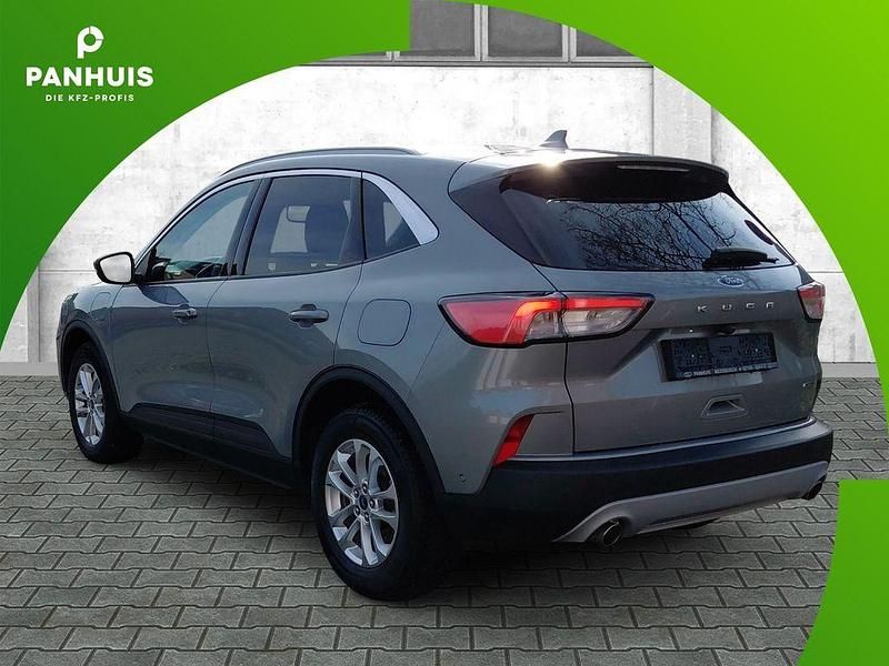 Gebraucht Ford Kuga Titanium 224 PS (164 kW) 2022 Solarsilber SUV