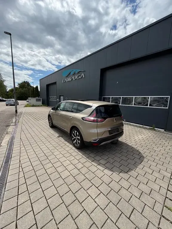 Gebraucht Renault Espace Initiale Paris 160 PS (117 kW) 2018 Beige Van / Kleinbus