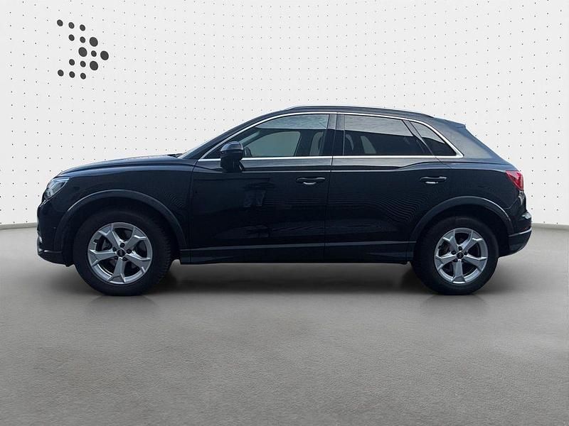 Gebraucht Audi Q3 Ambiente 150 PS (110 kW) 2025 Mythosschwarz metallic SUV