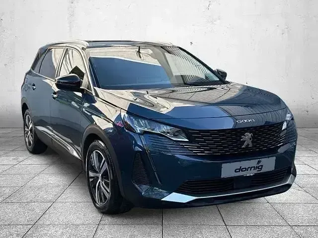 Gebraucht Peugeot 5008 Allure 180 PS (132 kW) 2022 Celebes blau metallic SUV