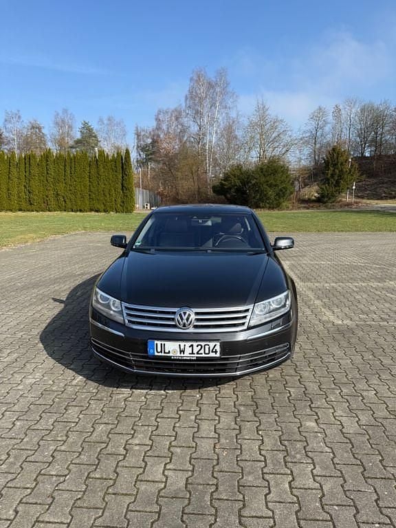 Gebraucht VW Phaeton 334 PS (245 kW) 2014 Grau Limousine