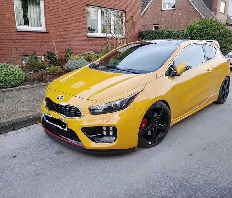 Gelb Gebraucht 2016 Kia Ceed GT GT | 12.500 € (Fairer Preis) - Bild 1/4