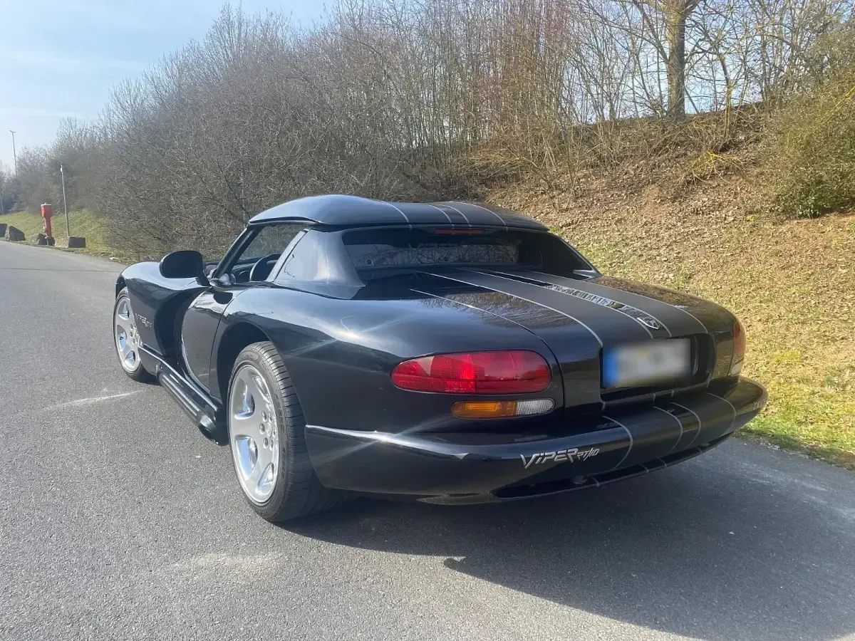 Gebraucht Dodge Viper 406 PS (298 kW) 1993 Schwarz Cabrio