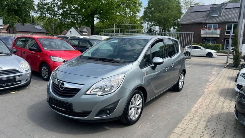 Grau Gebraucht 2012 Opel Meriva Edition Van / Kleinbus | 4.950 € (Fairer Preis) - Bild 1/4