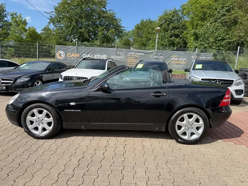 Gebraucht Mercedes SLK230 193 PS (141 kW) 2000 Schwarz Cabrio