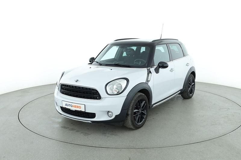 Weiß Gebraucht 2015 Mini Cooper Countryman SUV | 12.090 € (Fairer Preis) - Bild 1/3