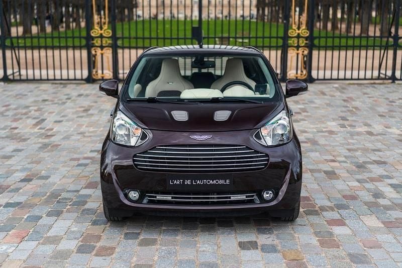 Gebraucht Aston Martin Cygnet 98 PS (72 kW) 2011 Rot Kleinwagen
