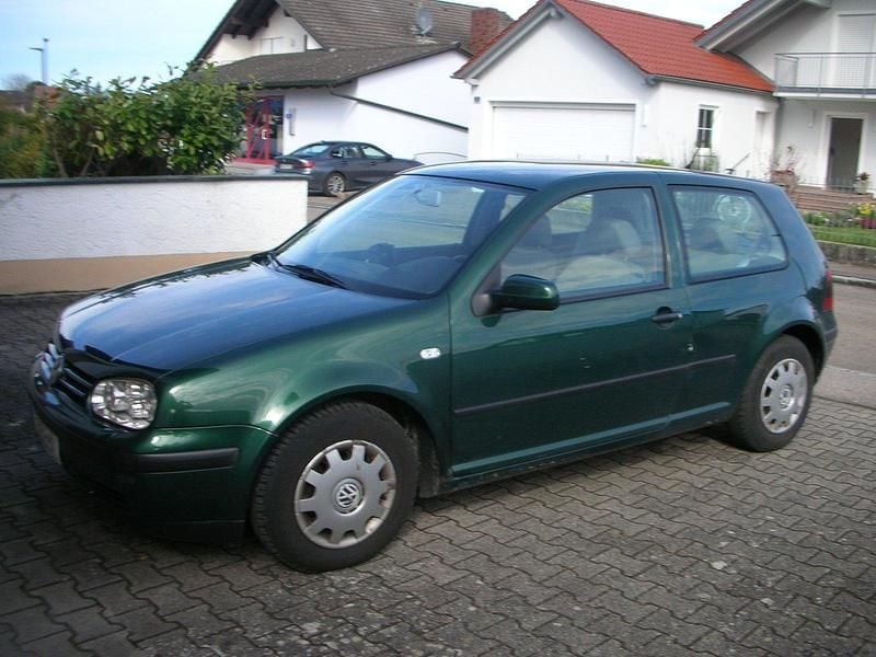 Gebraucht VW Golf IV 75 PS (55 kW) 2002 Grün Limousine