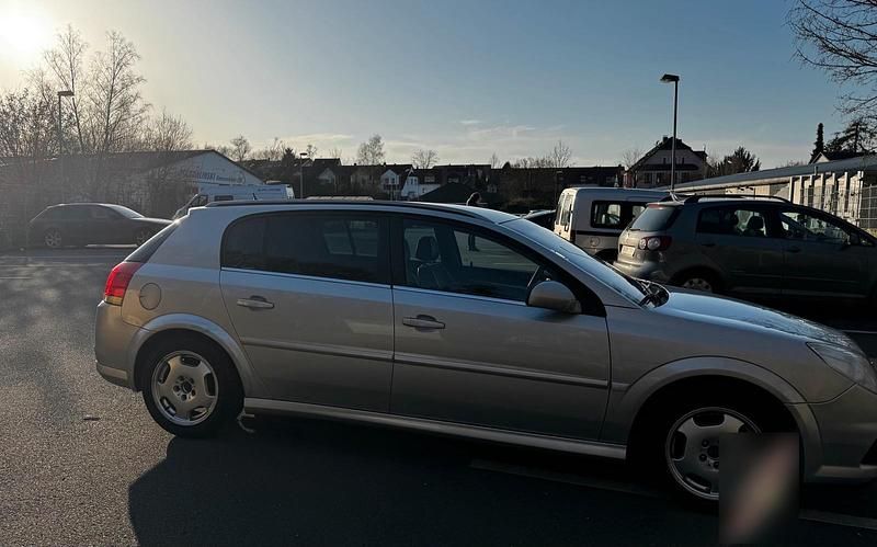 Gebraucht Opel Signum 110 PS (80 kW) 2005 Grau Kleinwagen