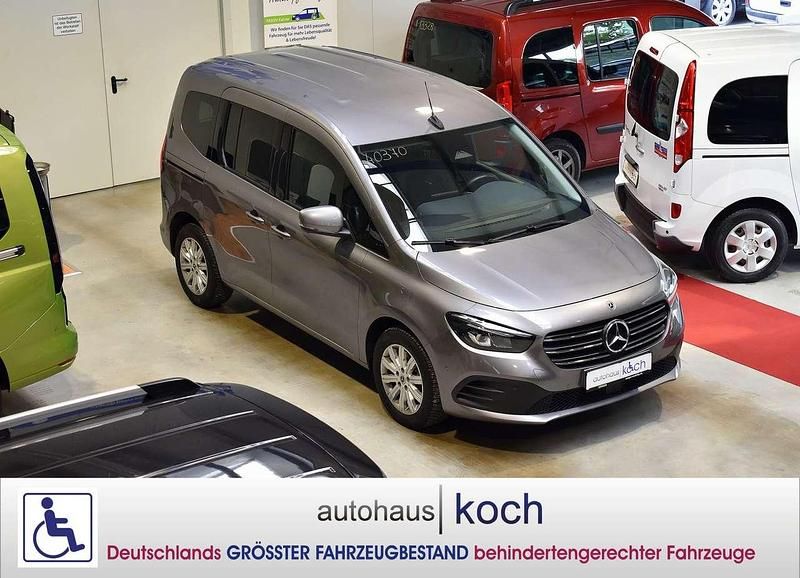 Gebraucht Mercedes 180 Edition 1 131 PS (96 kW) 2023 Chromitgrau Limousine