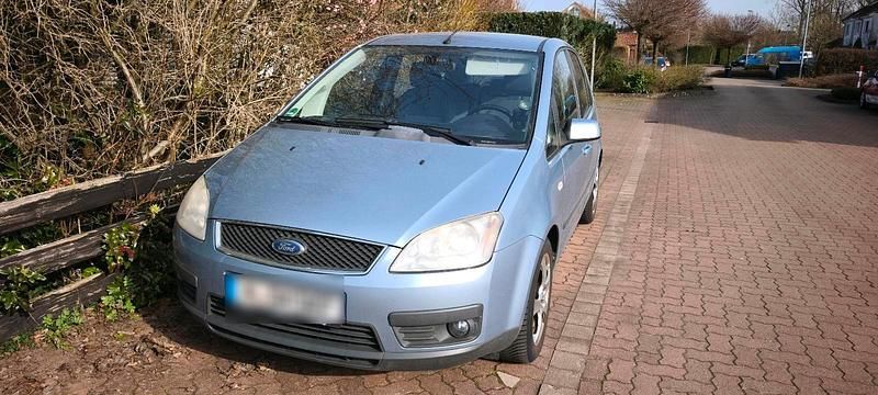Second-hand Ford Focus 100 CP (73 kW) 2004 Albastru Break