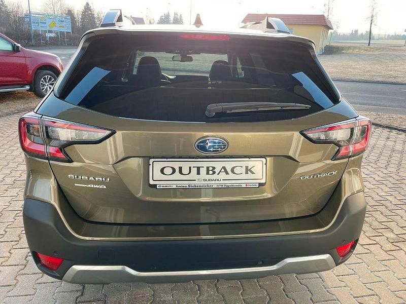 Neu Subaru Outback Platinum 169 PS (124 kW) 2026 Grün Limousine