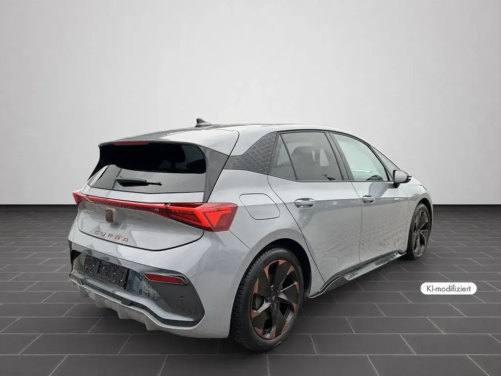 Gebraucht Cupra Born 169 kW (231 PS) 2024 Vaporgrau Kleinwagen