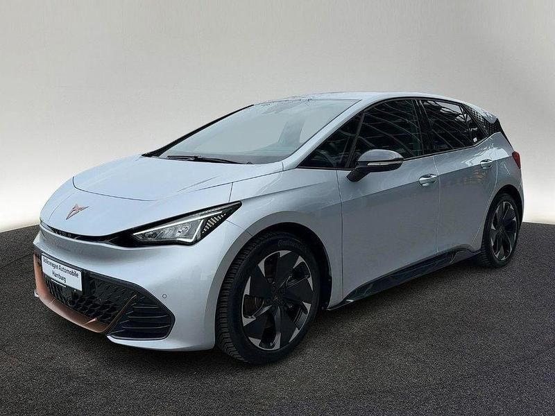 Gebraucht Cupra Born 169 kW (231 PS) 2025 Geysirsilber Kleinwagen