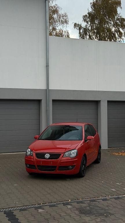 Orange Gebraucht 2009 VW Polo GT Limousine | 4.800 € (Etwas zu teuer) - Bild 1/4