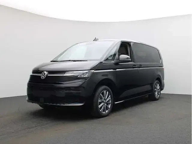 Używany VW Multivan Life 177 KM (130 kW) 2025 Minivan