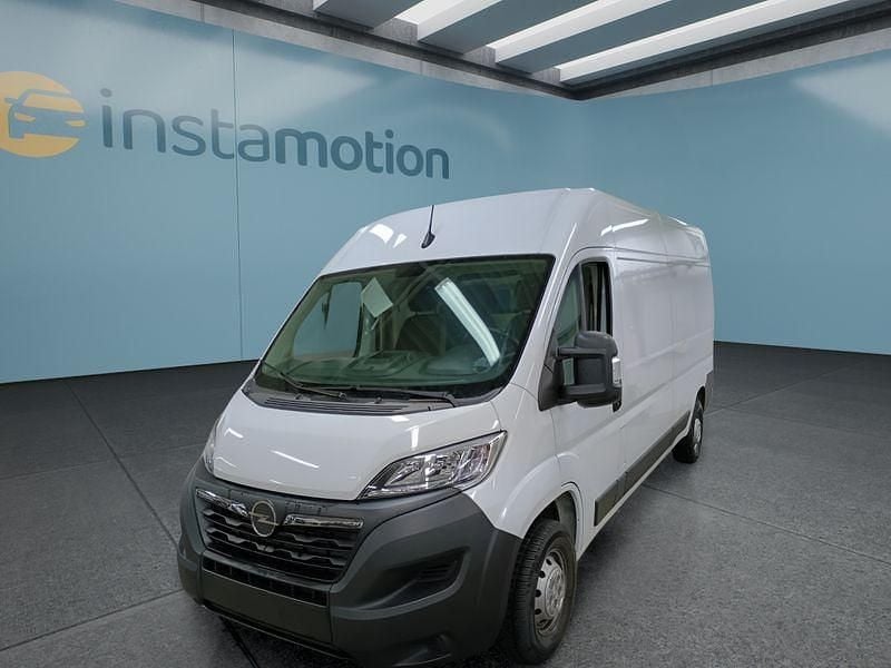 Weiß Gebraucht 2024 Opel Movano Van | 26.699 € (Teuer) - Bild 1/4
