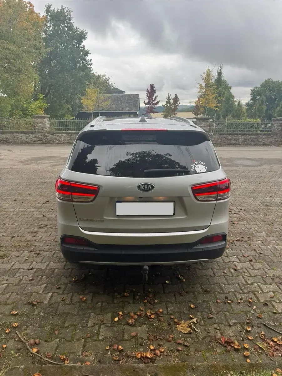 Gebraucht Kia Sorento 200 PS (147 kW) 2015 Grau SUV