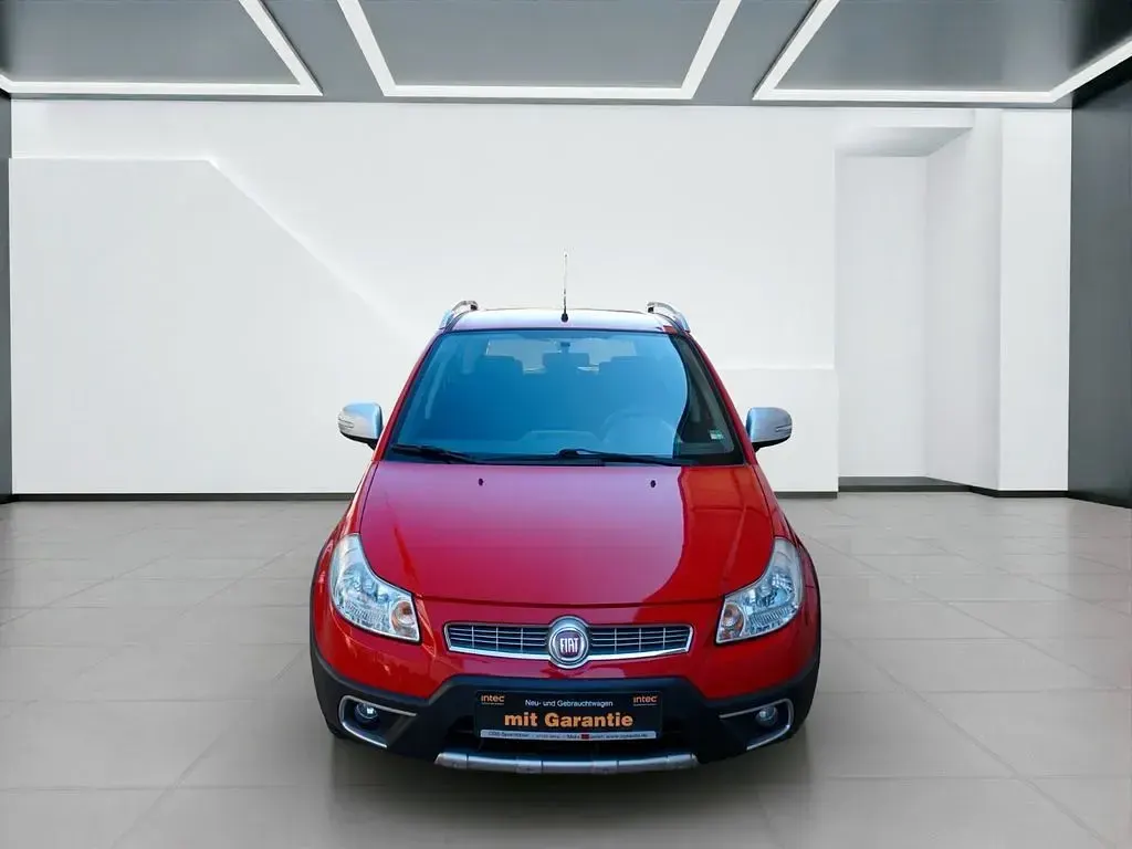 Gebraucht Fiat Sedici Easy 120 PS (88 kW) 2012 Rosso brivido SUV
