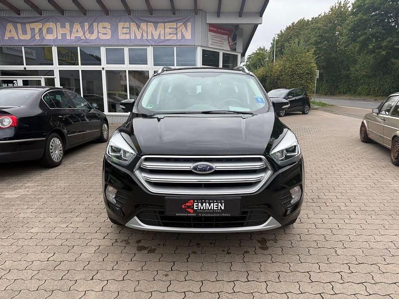 Schwarz Gebraucht 2019 Ford Kuga Cool & Connect SUV | 16.990 € (Fairer Preis) - Bild 1/4