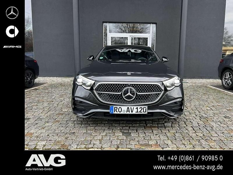 Gebraucht Mercedes E220 AMG 197 PS (144 kW) 2025 Grau Limousine