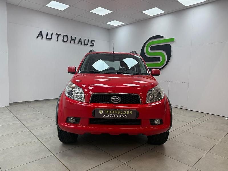 Gebraucht Daihatsu Terios 105 PS (77 kW) 2006 Rot SUV