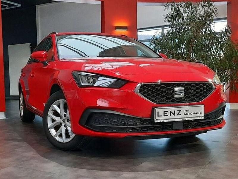Usado Seat Leon ST Style 110 HP (80 kW) 2024 Vermelho Carrinha