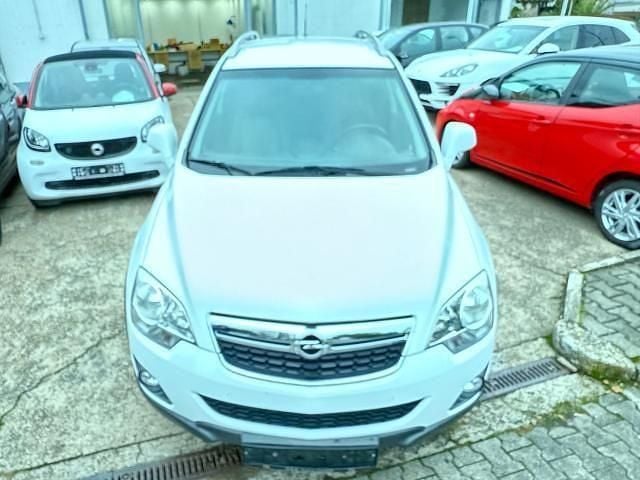 Weiß Gebraucht 2014 Opel Antara Design Edition SUV | 8.990 € (Teuer) - Bild 1/4